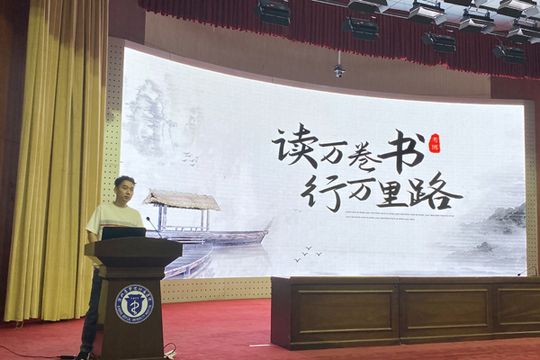 刘睿1.jpg