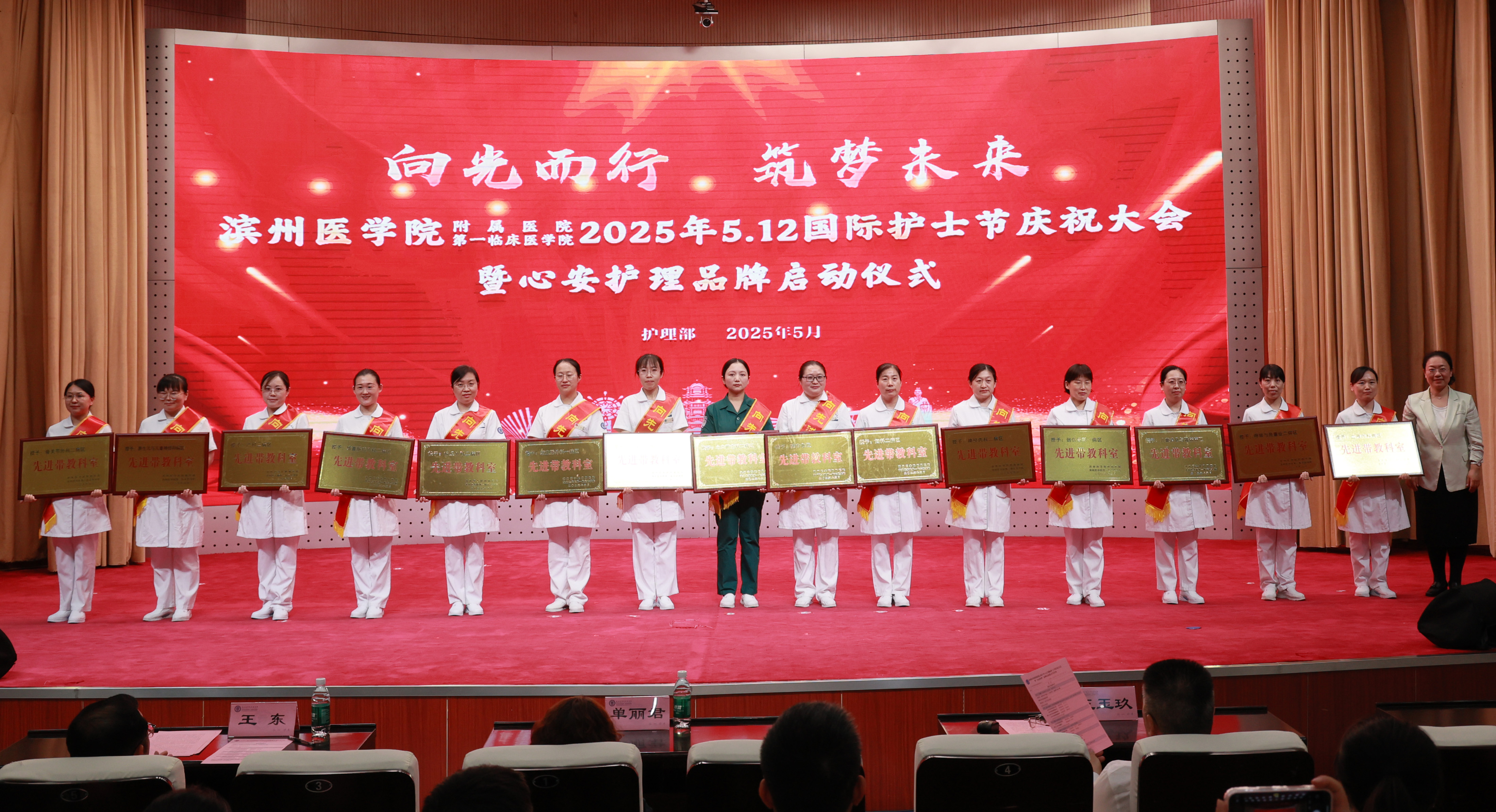 张晓敏1.jpg